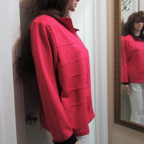 Ladies Medium Petite - Alia- Zip Up- As is 5 for $20.00 - Picture 7 of 10